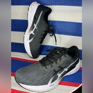 🥳✨ ASICS - DYNASOFT 2 - FF Blast - Athletic Running Sneakers - Women’s Size 10.5